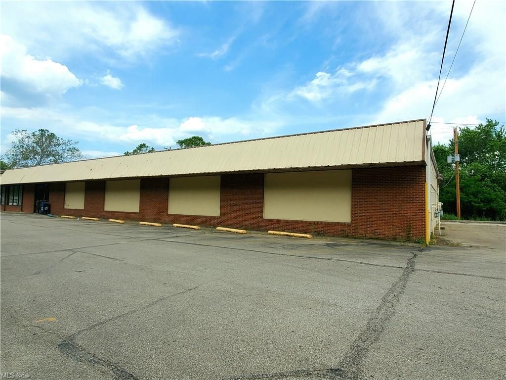 N 2nd Street: N 2nd Street, Middleport, OH 45760